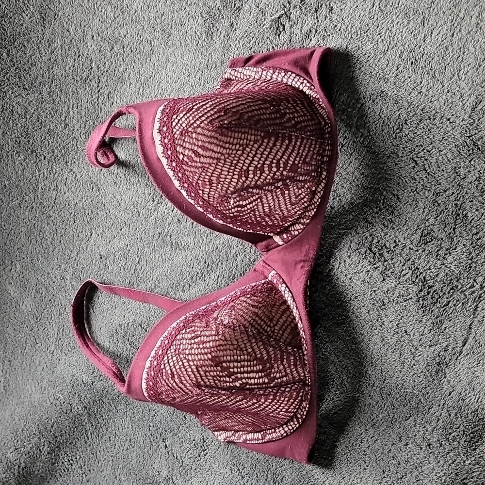 VS bra